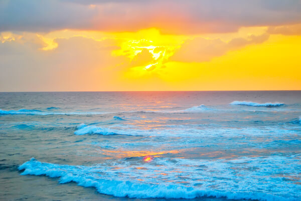 Adelaide or Perth? Here is the sunset on the coast at Cottesloe Beach